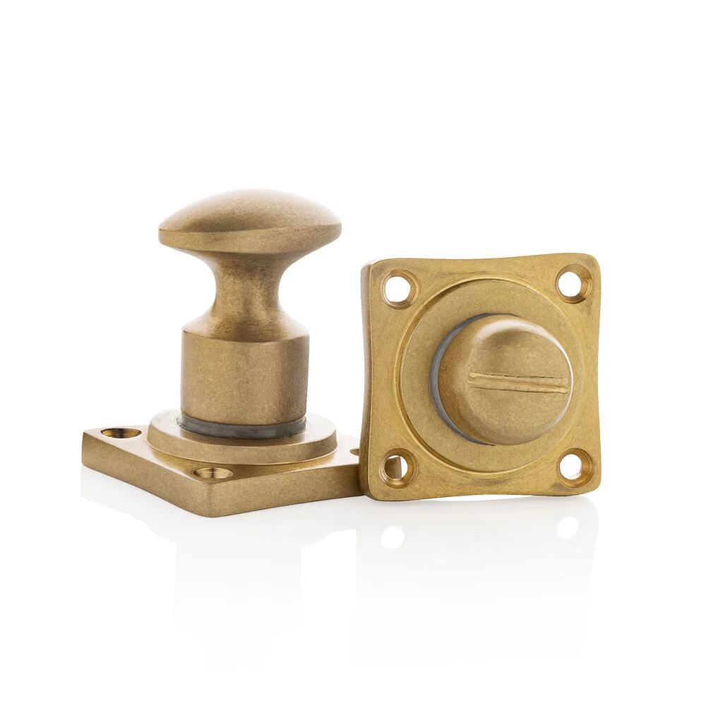 WC Slot Draaiknop messing getrommeld op vierkant rozet - Afbeelding 2